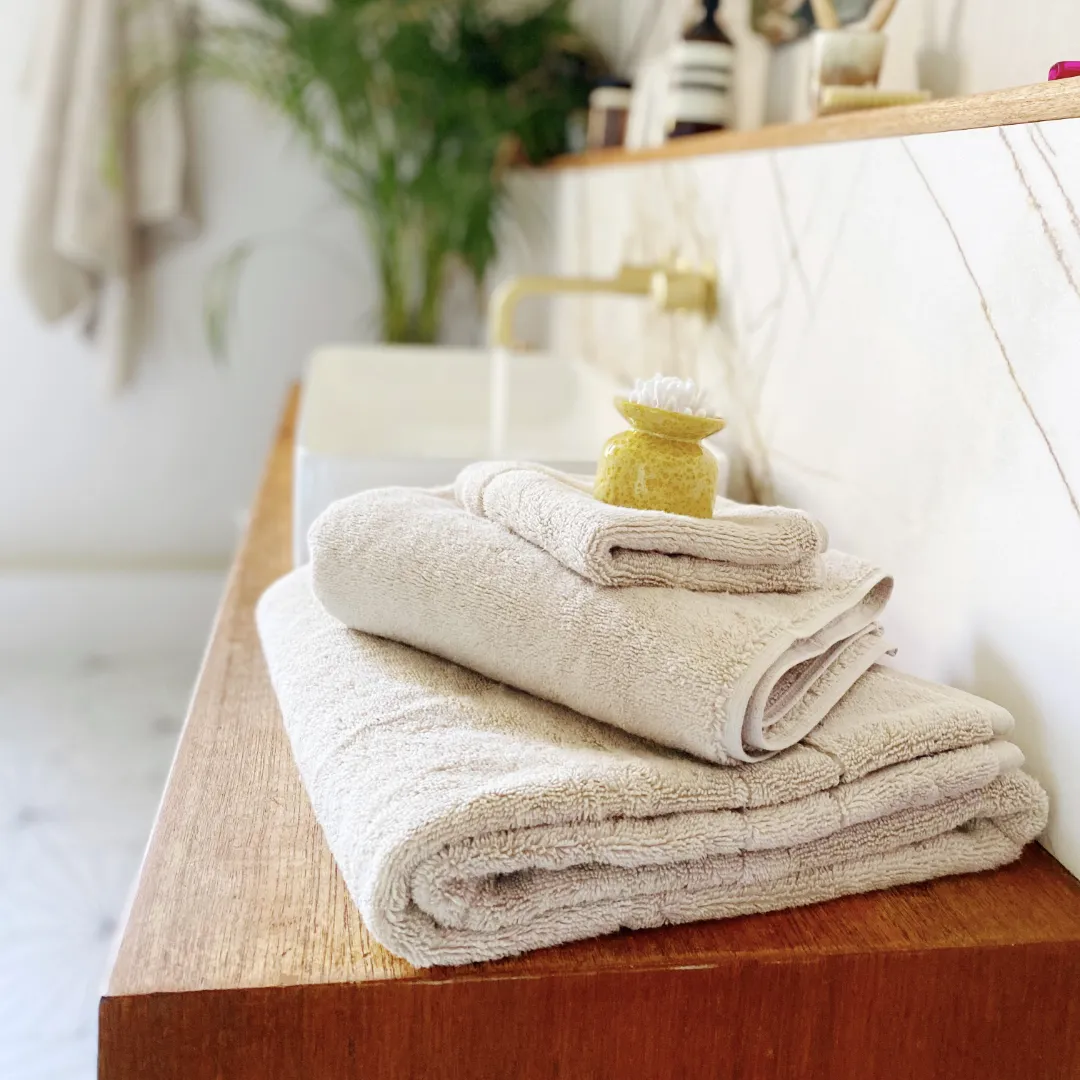 Classic Hand Towels - Pair