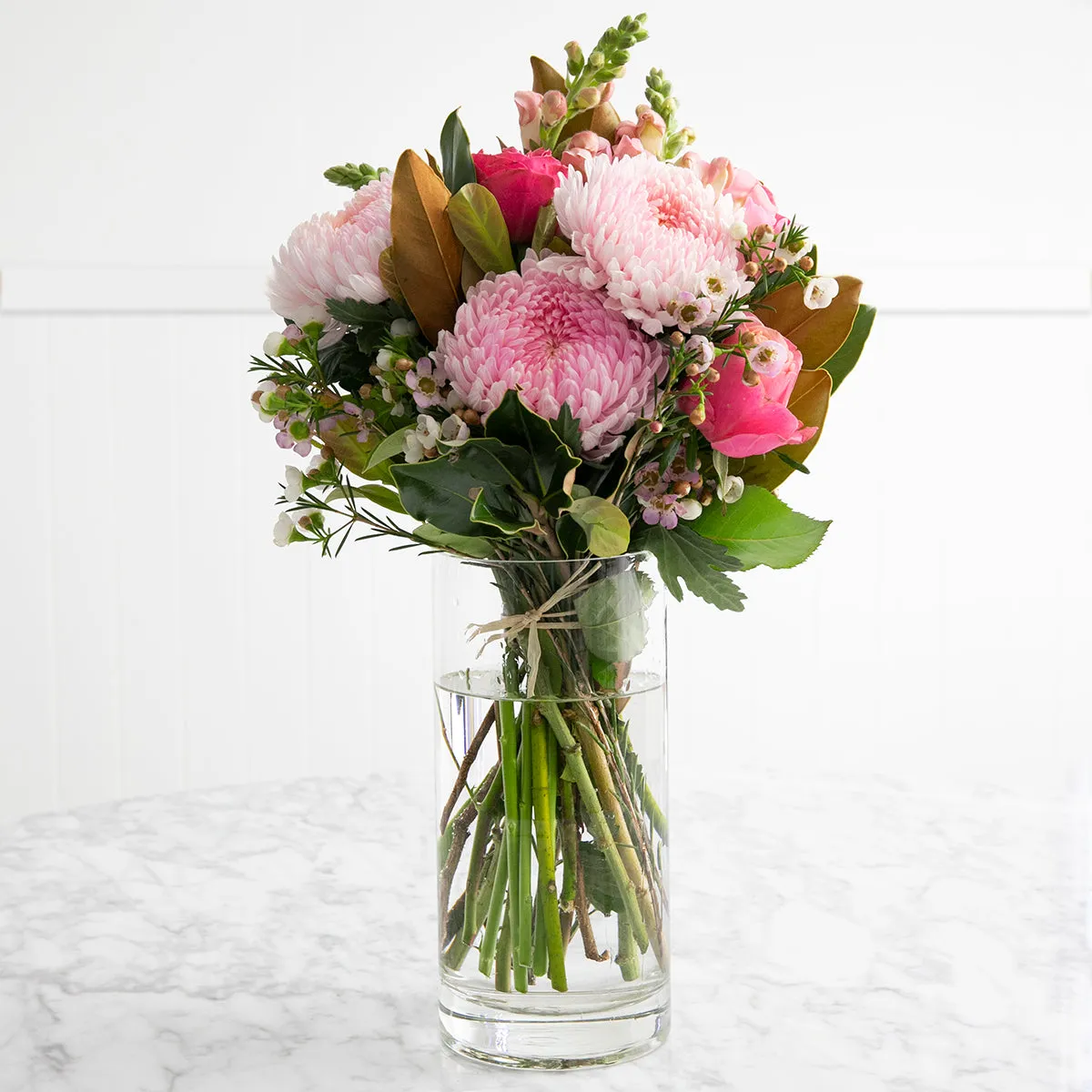 Fresh Flowers Soft Signature Petit Posy