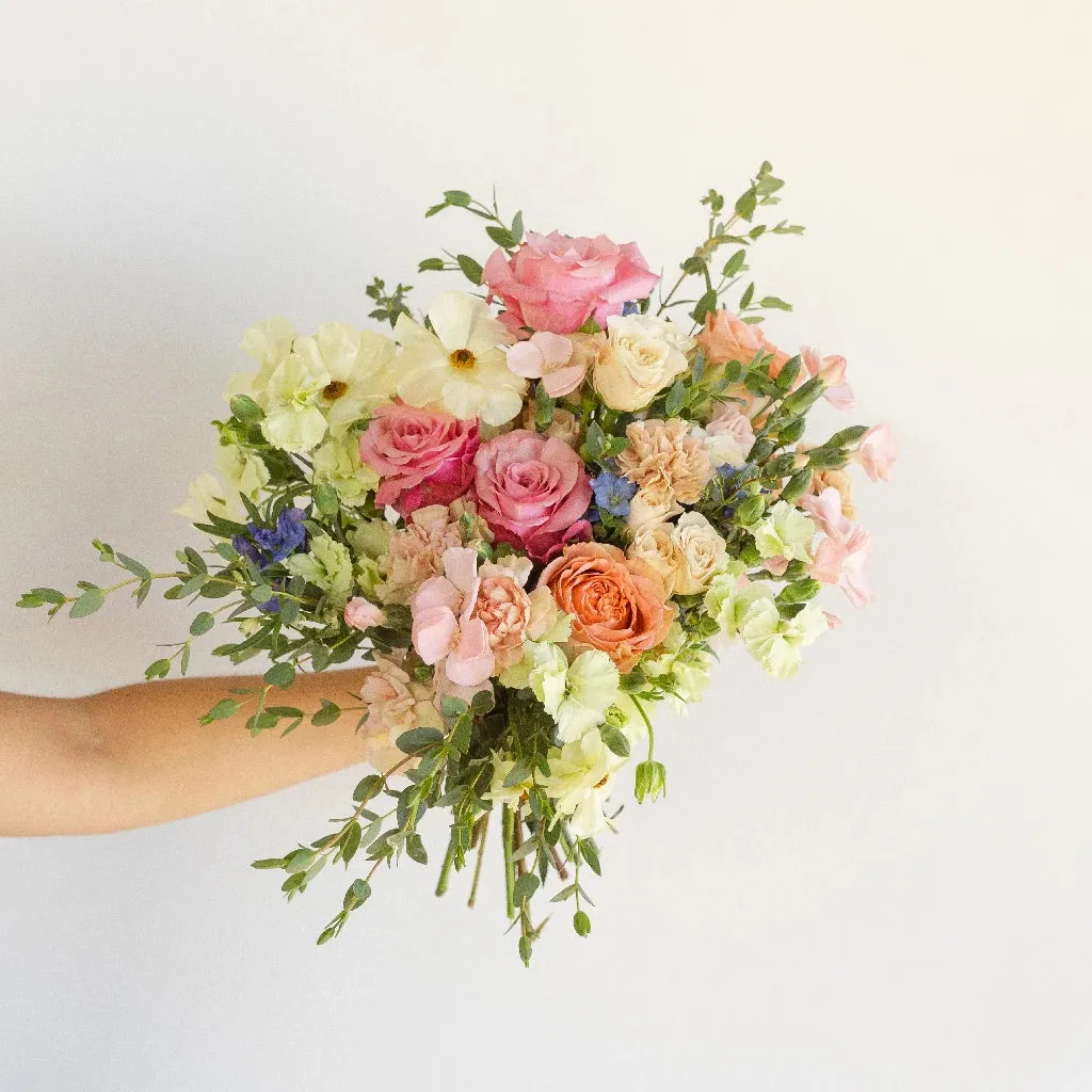 Impressive Daydream Flower Bouquet