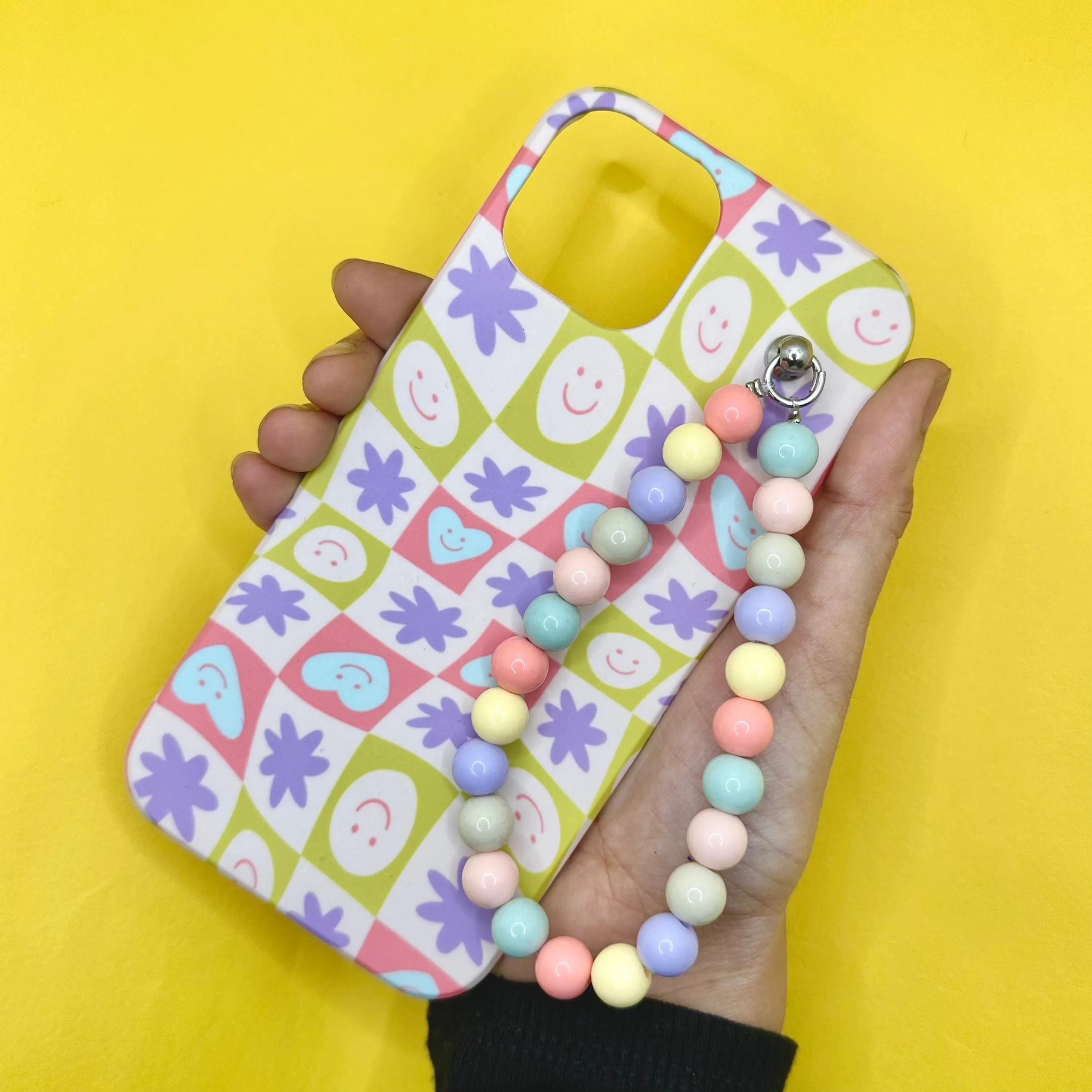 Smiley McVibes Pastel Fall Chain Phone Cover