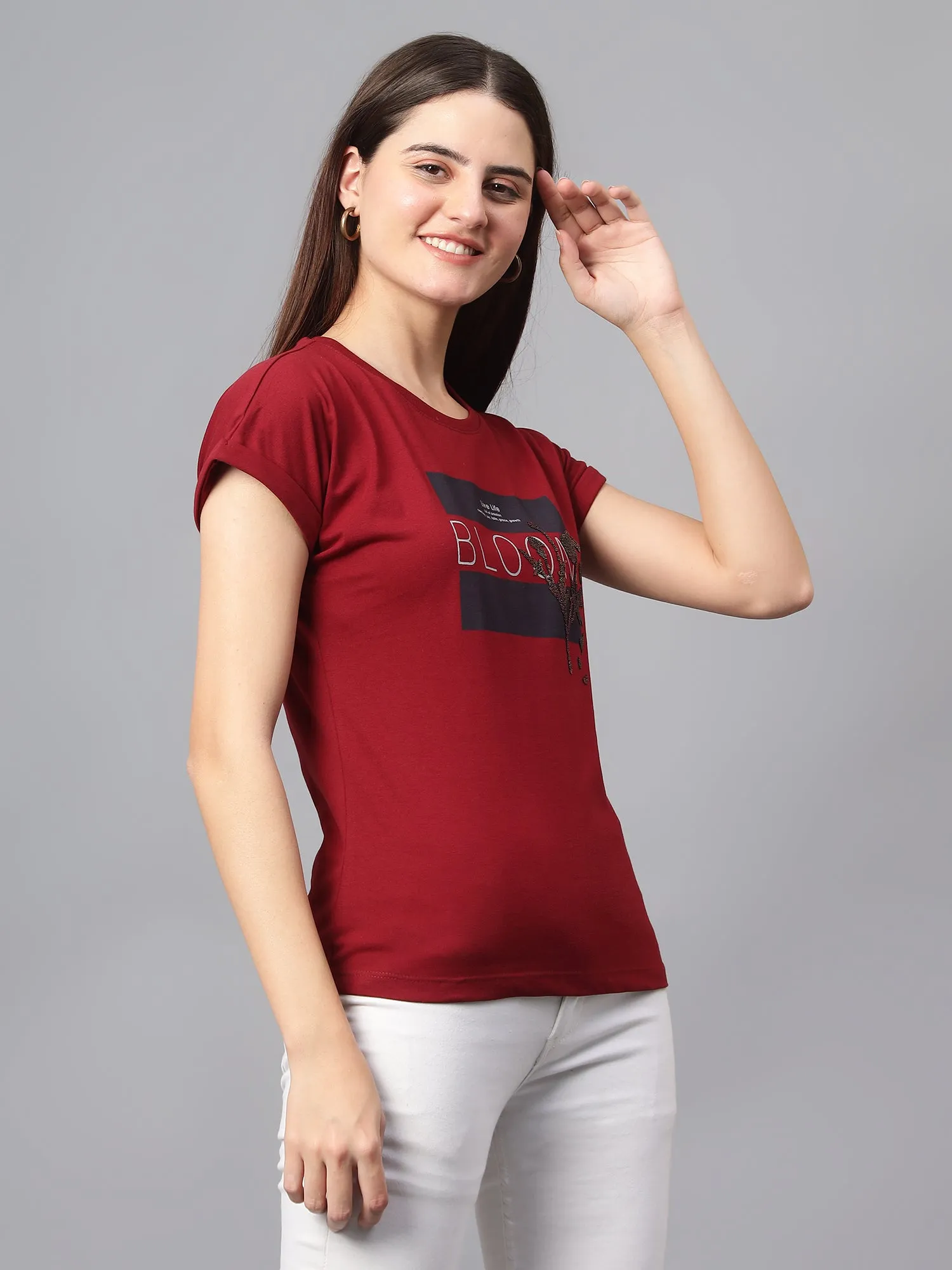 Women's Casual Regular Short Sleeve Maroon Round neck Applique & Print T-Shirt